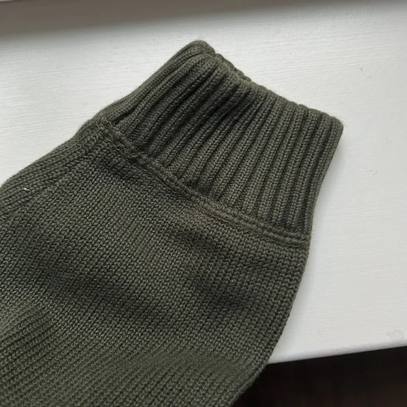 Eddie Bauer Quarter Zip Sweater - Picture 5 of 6